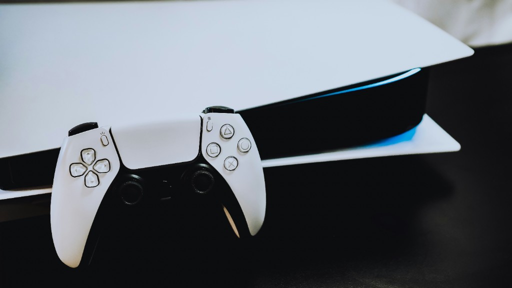 Glowing console gaming environment
